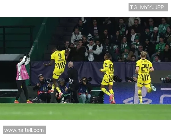 足总杯激战那不勒斯与多特蒙德平局红牌事件引发全场沸腾