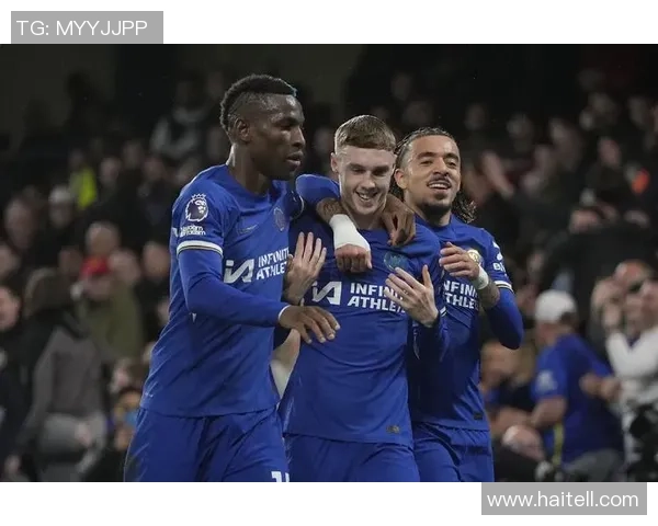 中超焦点战切尔西与曼联互交白卷争议判罚引发全场热议 中超焦点战切尔西与曼联互交白卷争议判罚引发全场热议