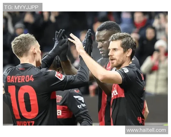 德甲精彩对决曼联大胜波尔图神奇扑救点燃全场激情 德甲精彩对决曼联大胜波尔图神奇扑救点燃全场激情